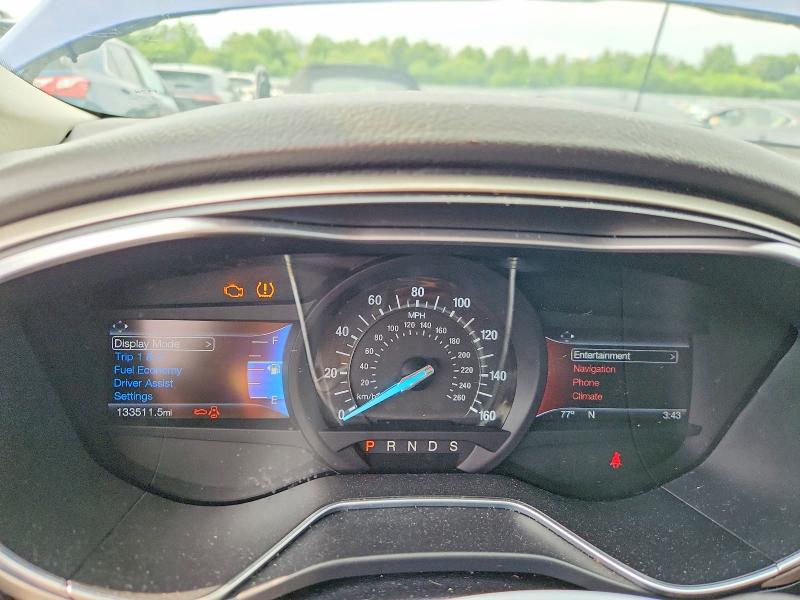 Photo 9 from auction – 2016 FORD FUSION with VIN 3FA6P0HD8GR385711