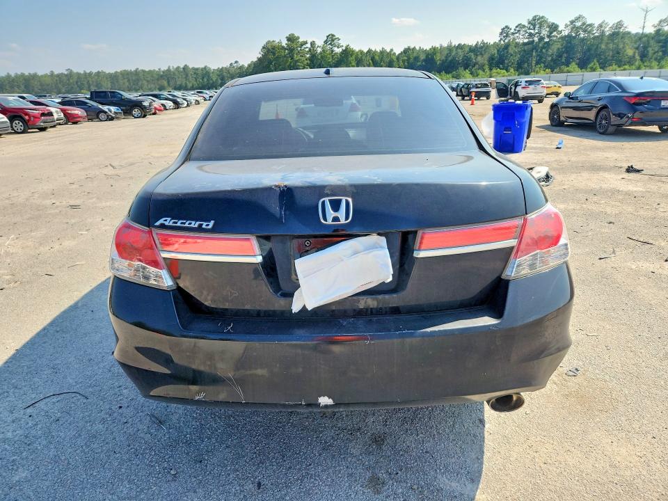 Снимка 6 от търг – 2012 HONDA ACCORD с VIN 1HGCP2F8XCA183733