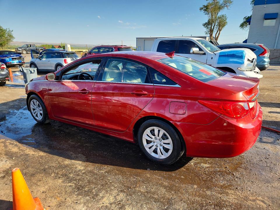 Photo 2 from auction – 2011 HYUNDAI SONATA with VIN 5NPEB4AC6BH083391