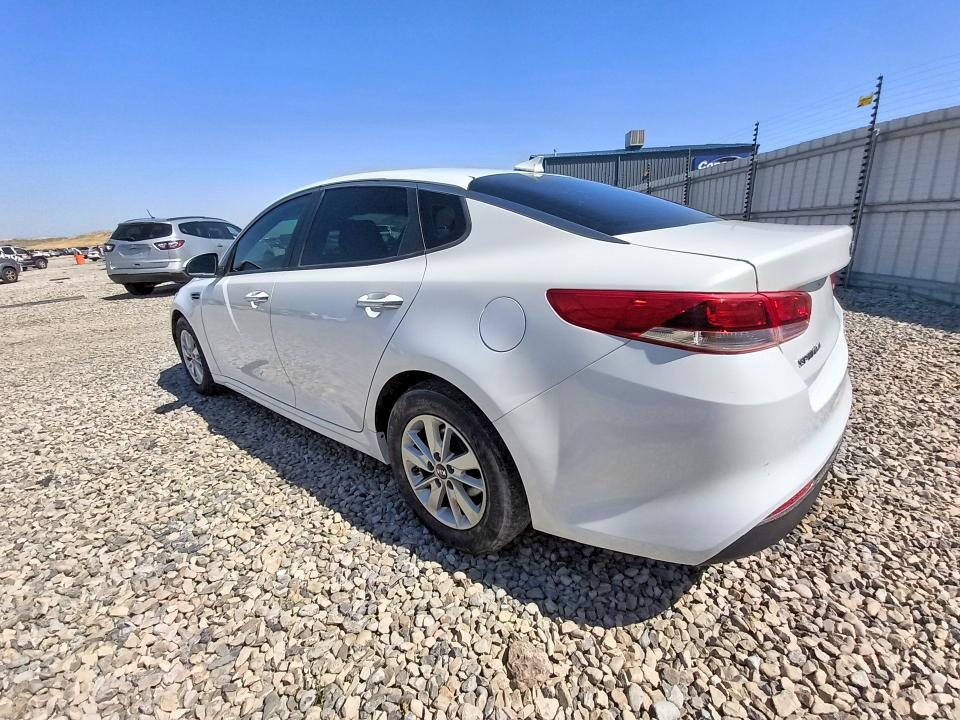 Photo 2 from auction – 2016 KIA OPTIMA with VIN KNAGT4L34G5102981