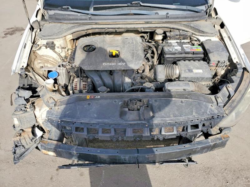 Photo 11 from auction – 2017 HYUNDAI ELANTRA with VIN 5NPD74LF0HH060914