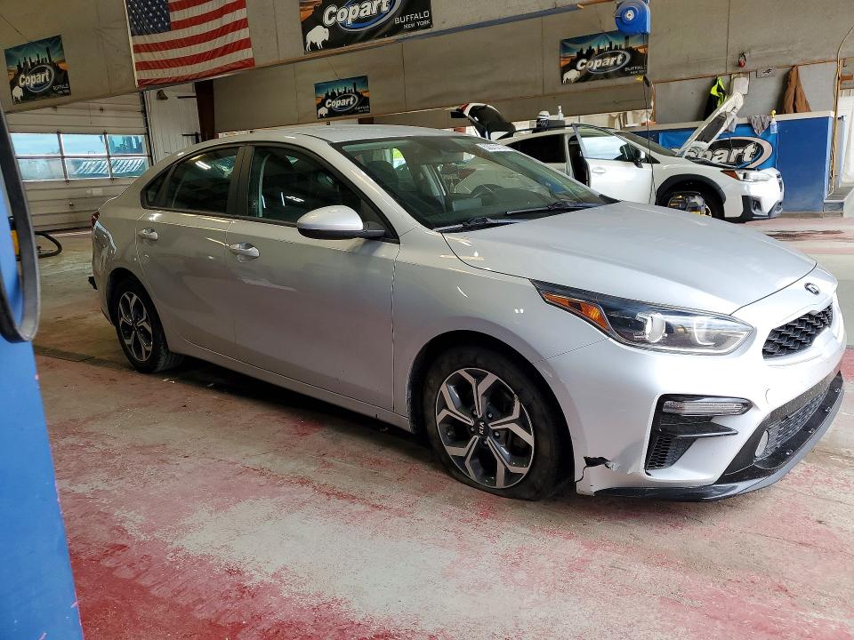 Photo 4 from auction – 2021 KIA FORTE with VIN 3KPF24AD6ME302631