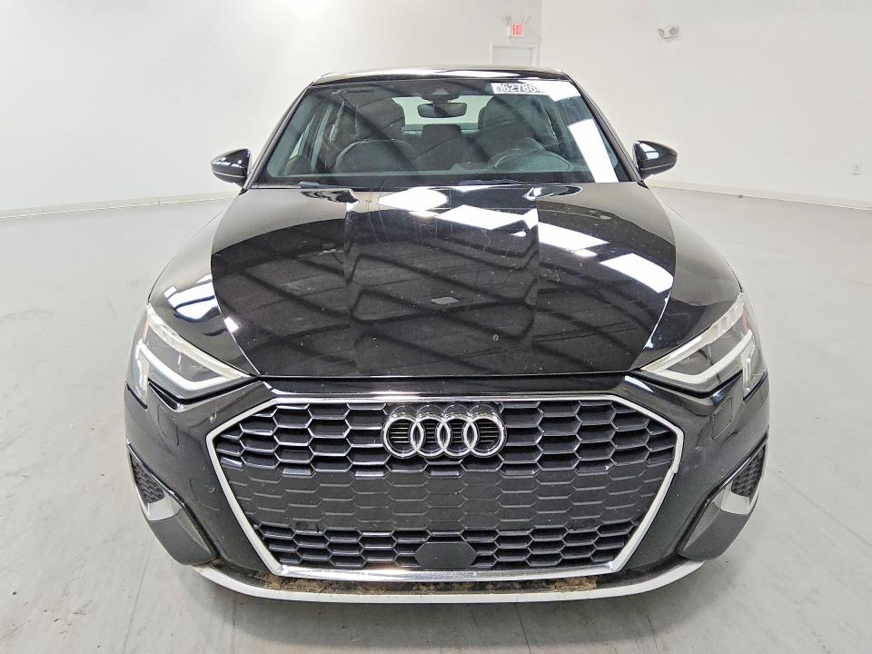 Photo 5 from auction – 2023 AUDI A3 with VIN WAUAUDGY8PA115748