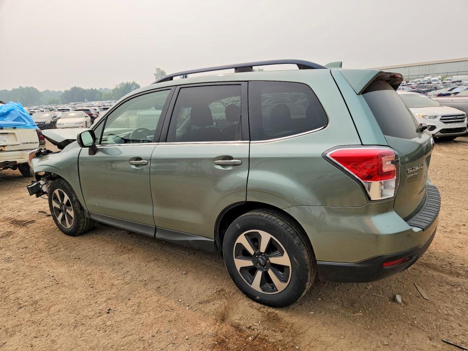 Photo 2 from auction – 2017 SUBARU FORESTER with VIN JF2SJAJC5HH460435