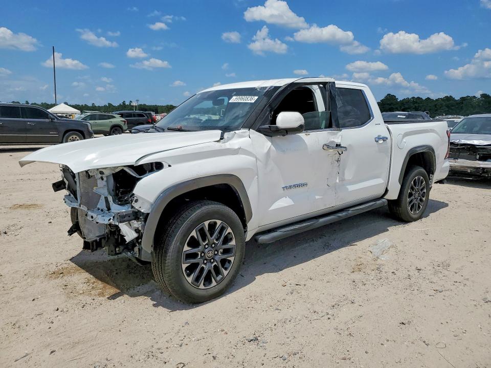 TOYOTA TUNDRA 2026 with VIN 5TFJA5DB1TX374204 - Photo from auction