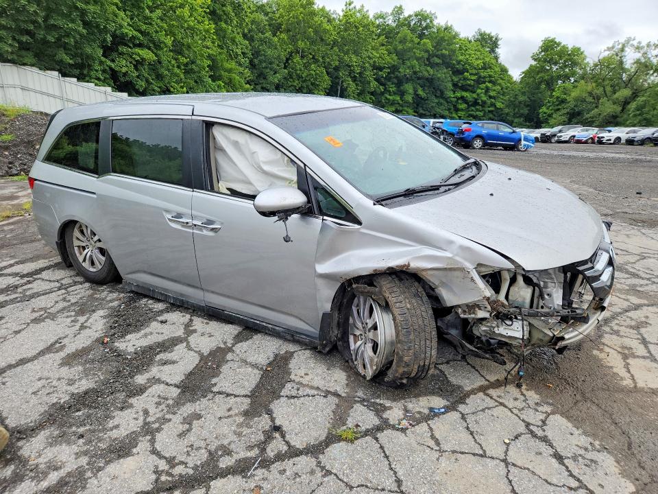 Photo 4 from auction – 2015 HONDA ODYSSEY with VIN 5FNRL5H45FB071692