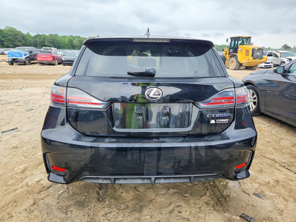 Photo 6 from auction – 2014 LEXUS CT with VIN JTHKD5BH9E2177461