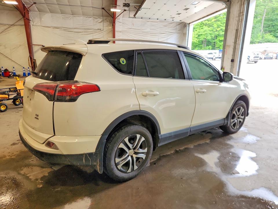Photo 3 from auction – 2018 TOYOTA RAV4 with VIN 2T3BFREV6JW747079