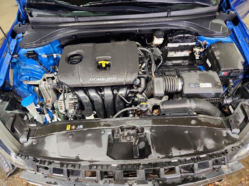 Photo 11 from auction – 2017 HYUNDAI ELANTRA with VIN 5NPD74LF9HH163815