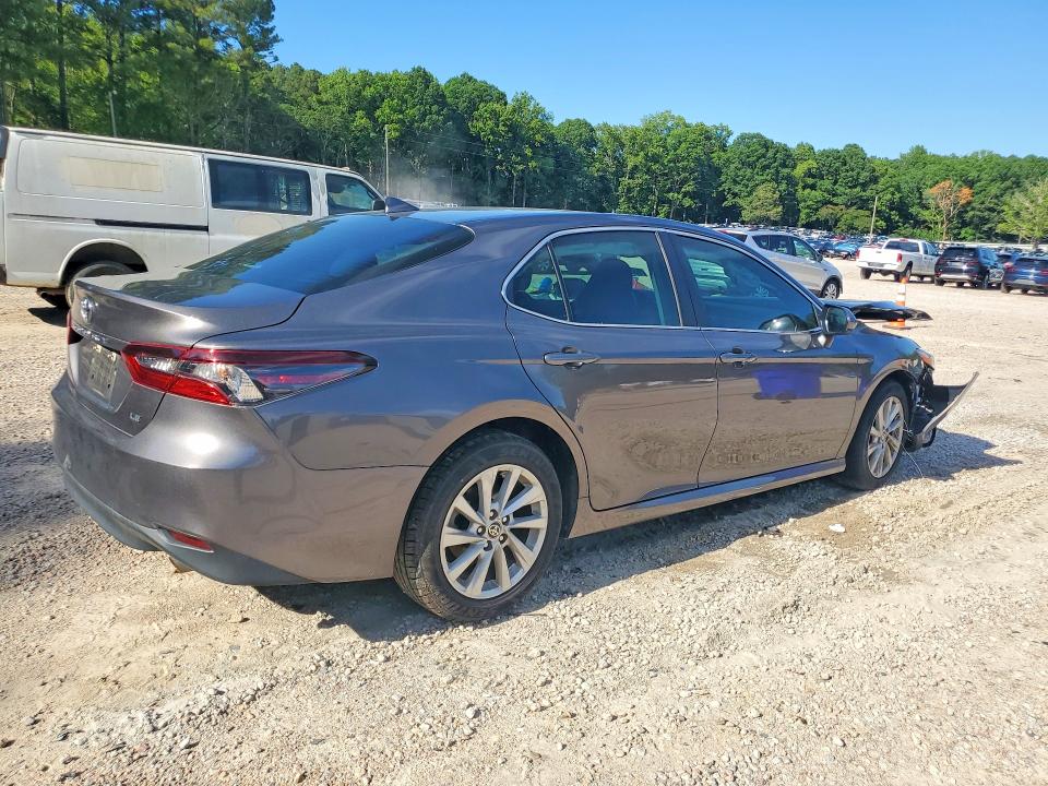 Photo 3 from auction – 2023 TOYOTA CAMRY with VIN 4T1C11AK0PU726911