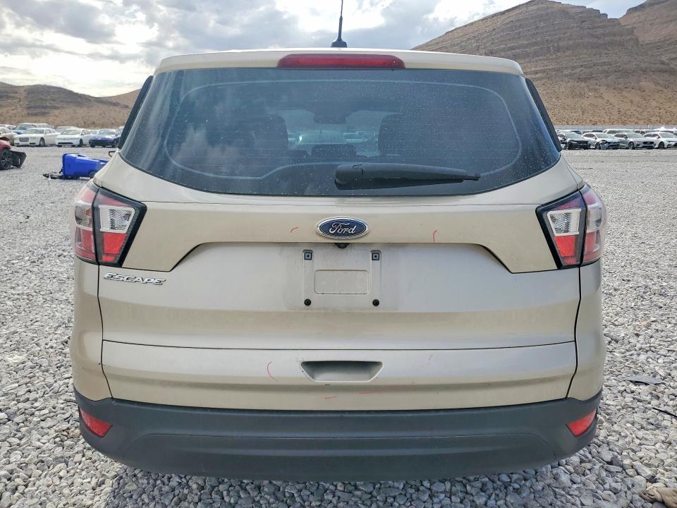 Photo 6 from auction – 2018 FORD ESCAPE with VIN 1FMCU0F76JUA24296