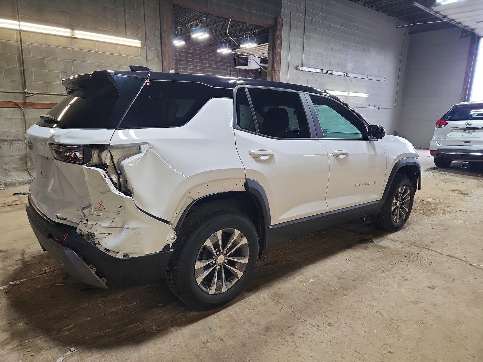 Photo 3 from auction – 2025 CHEVROLET EQUINOX with VIN 3GNAXPEG7SL147881