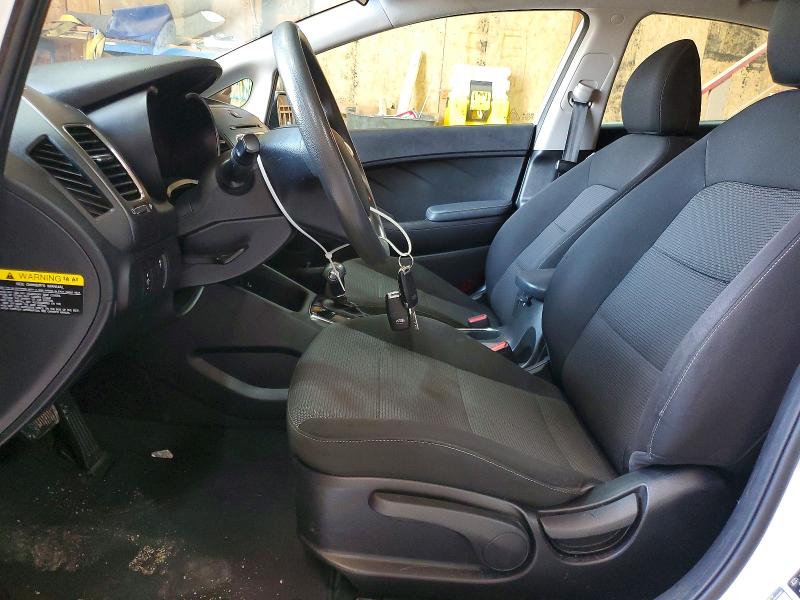 Photo 7 from auction – 2018 KIA FORTE with VIN 3KPFK4A71JE256857