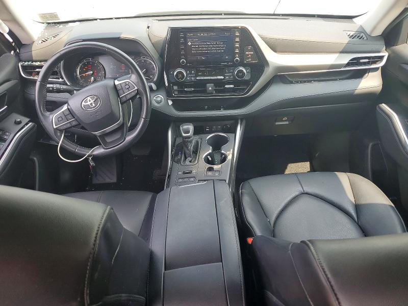 Photo 8 from auction – 2022 TOYOTA HIGHLANDER with VIN 5TDGZRBH9NS209625