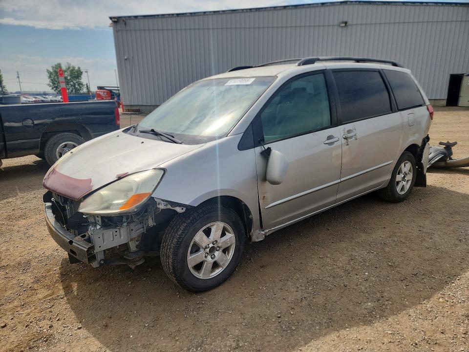 TOYOTA SIENNA 2004 with VIN 5TDZA23C24S059561 - Photo from auction