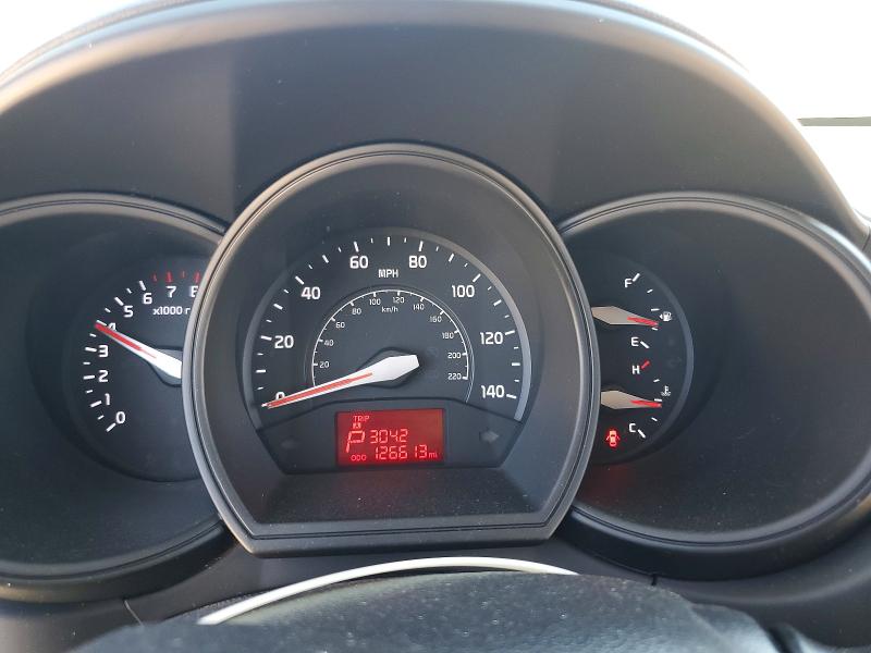 Photo 9 from auction – 2015 KIA RIO with VIN KNADM5A38F6445651