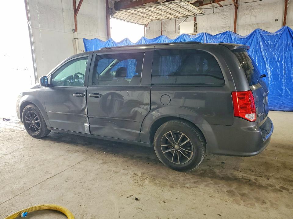 Photo 2 from auction – 2017 DODGE GRAND CARAVAN with VIN 2C4RDGEG0HR766628
