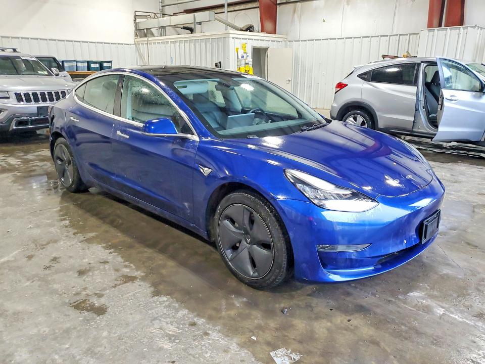 Photo 4 from auction – 2020 TESLA MODEL 3 with VIN 5YJ3E1EA6LF796880