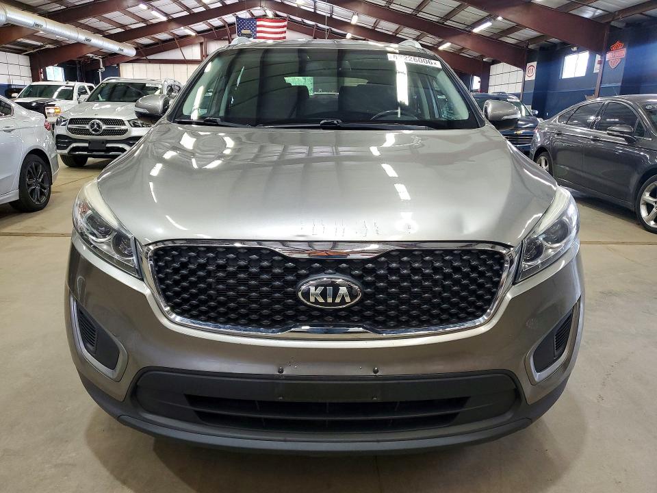 Photo 5 from auction – 2016 KIA SORENTO with VIN 5XYPGDA52GG089912