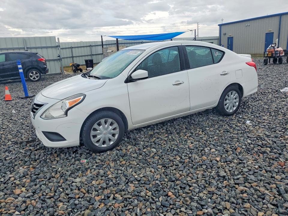 NISSAN VERSA 2019 с VIN 3N1CN7AP3KL868683 - Снимка от търг