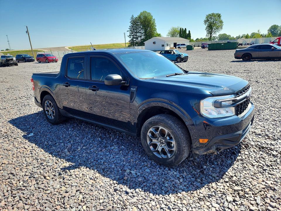 Photo 4 from auction – 2022 FORD MAVERICK with VIN 3FTTW8F96NRA34726