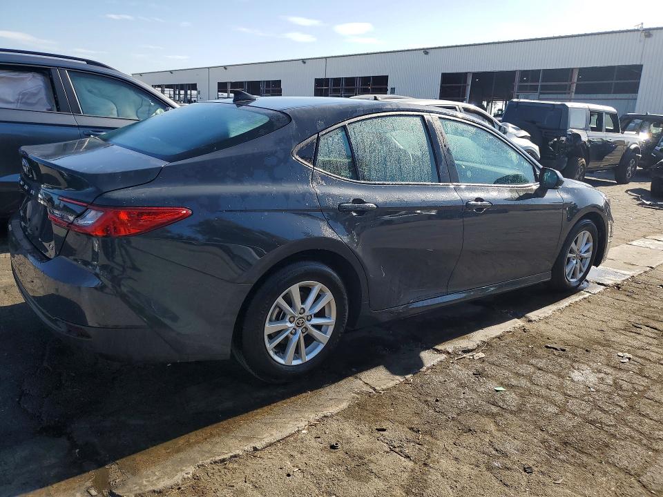 Photo 3 from auction – 2025 TOYOTA CAMRY with VIN 4T1DAACK1SU103694