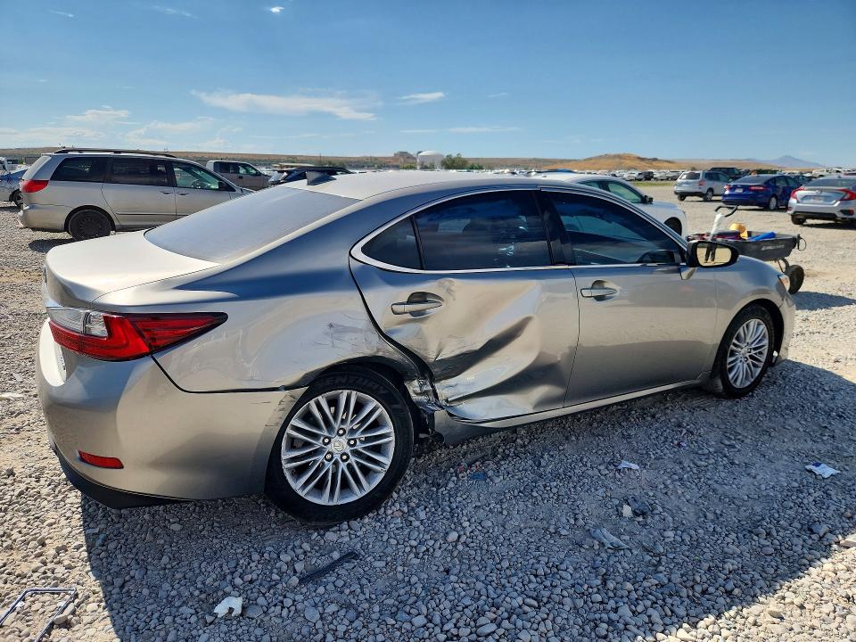 Photo 3 from auction – 2016 LEXUS ES with VIN 58ABK1GG0GU025547