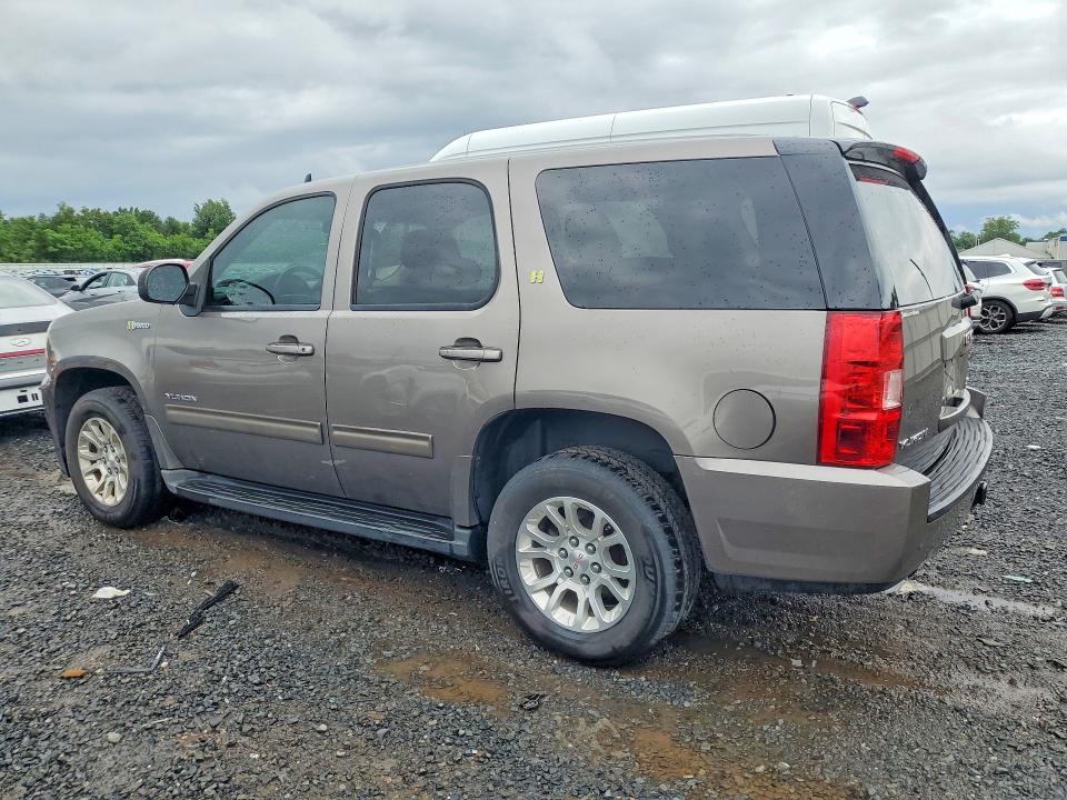 Photo 2 from auction – 2013 GMC YUKON with VIN 1GKS2FEJ6DR100004