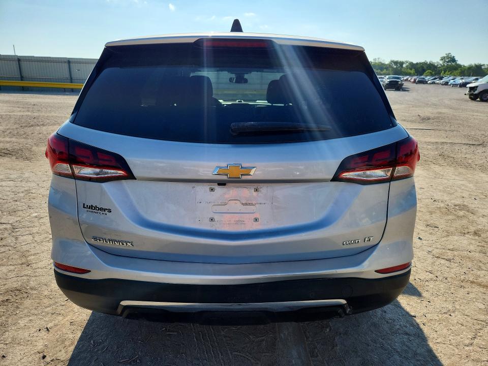Photo 6 from auction – 2022 CHEVROLET EQUINOX with VIN 3GNAXTEV1NL134667