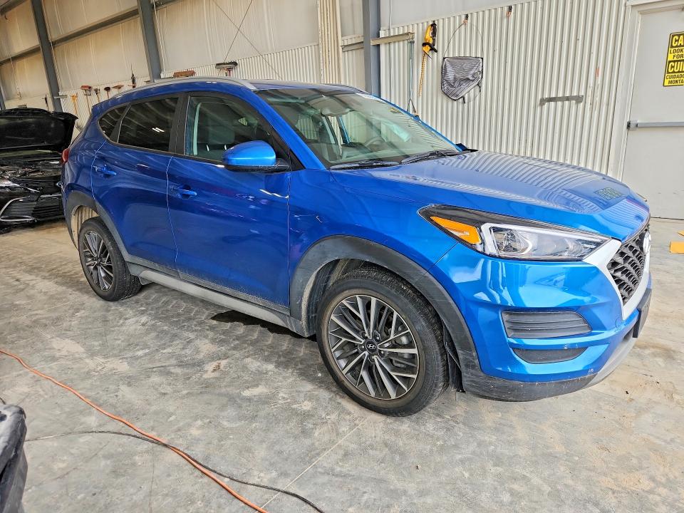 Photo 4 from auction – 2020 HYUNDAI TUCSON with VIN KM8J3CAL0LU177100