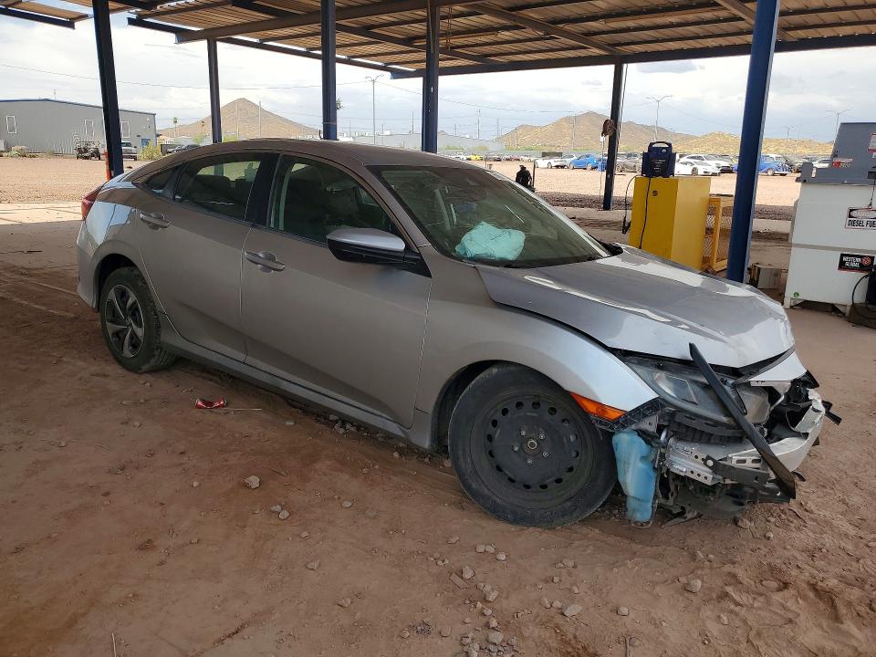 Photo 4 from auction – 2019 HONDA CIVIC with VIN 19XFC2F63KE203399