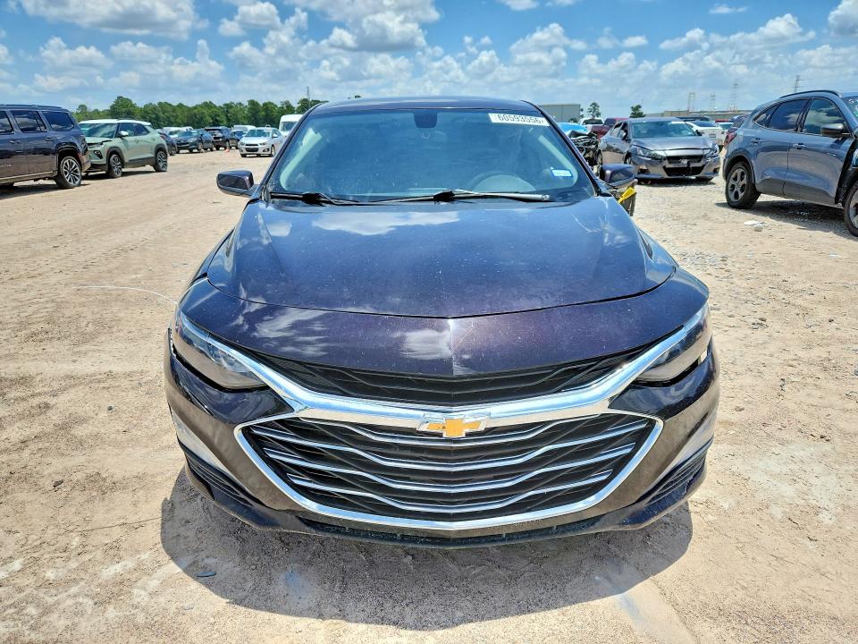 Photo 5 from auction – 2020 CHEVROLET MALIBU with VIN 1G1ZD5ST8LF021253