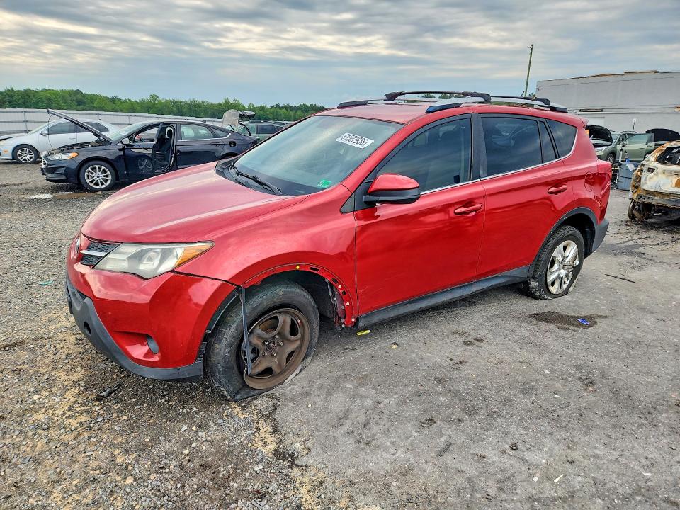 TOYOTA RAV4 2015 with VIN JTMBFREV5FD173059 - Photo from auction