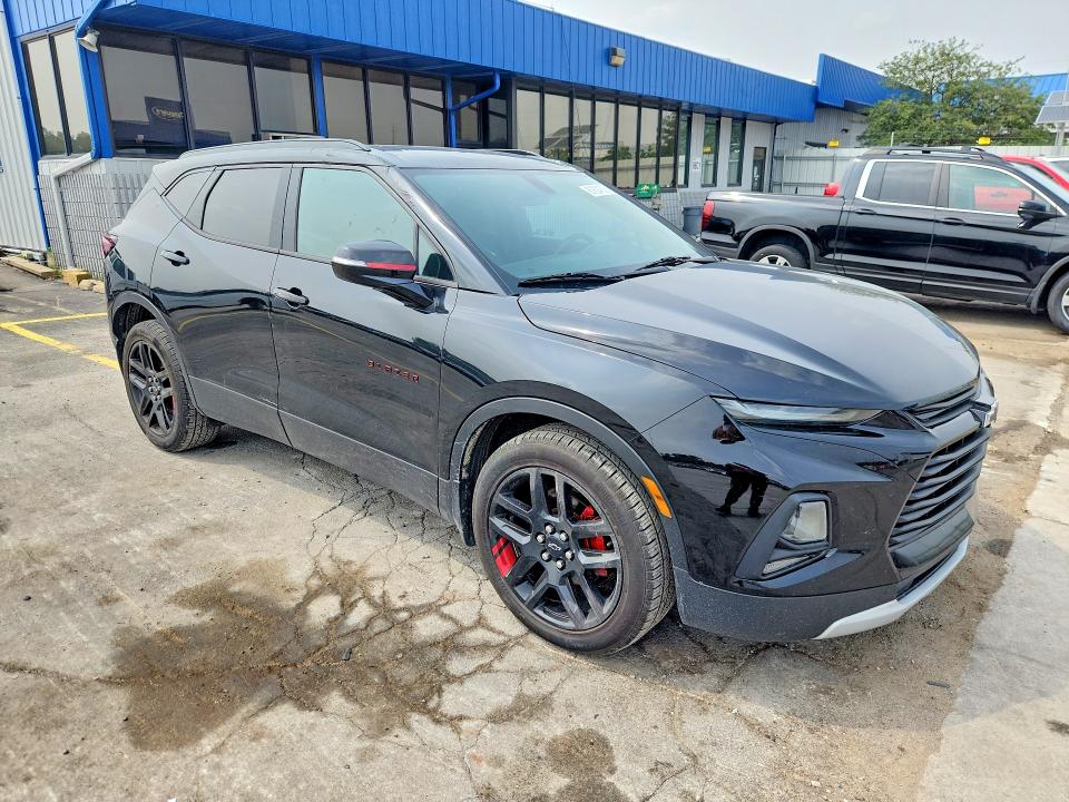 Photo 4 from auction – 2020 CHEVROLET BLAZER with VIN 3GNKBHRS3LS603423