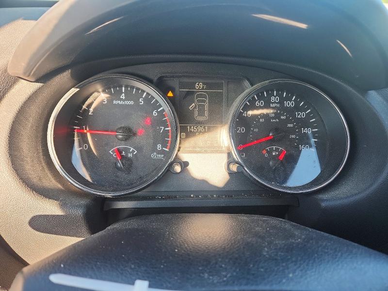 Photo 9 from auction – 2013 NISSAN ROGUE with VIN JN8AS5MV2DW133433