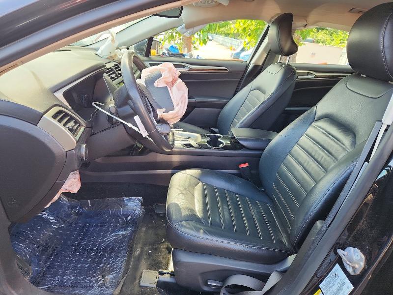 Photo 7 from auction – 2016 FORD FUSION with VIN 3FA6P0HD7GR158400