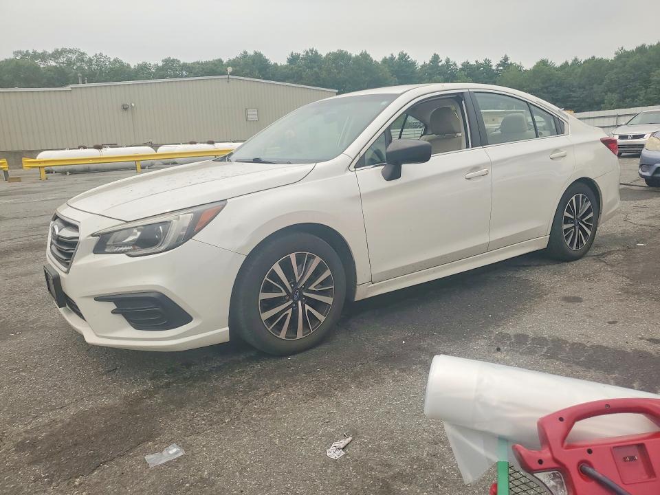SUBARU LEGACY 2019 with VIN 4S3BNAB69K3033940 - Photo from auction