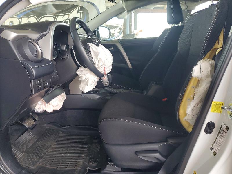 Photo 7 from auction – 2018 TOYOTA RAV4 with VIN 2T3WFREV5JW412638