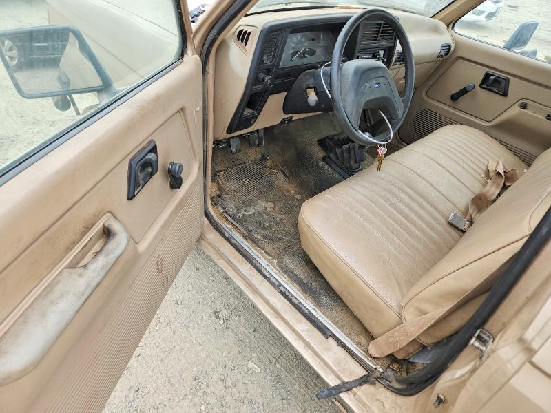 Photo 8 from auction – 1989 FORD RANGER with VIN 1FTCR11A1KUB06081