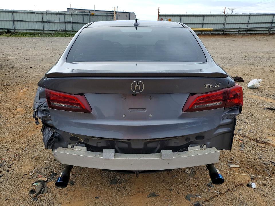 Photo 6 from auction – 2017 ACURA TLX with VIN 19UUB1F36HA005486