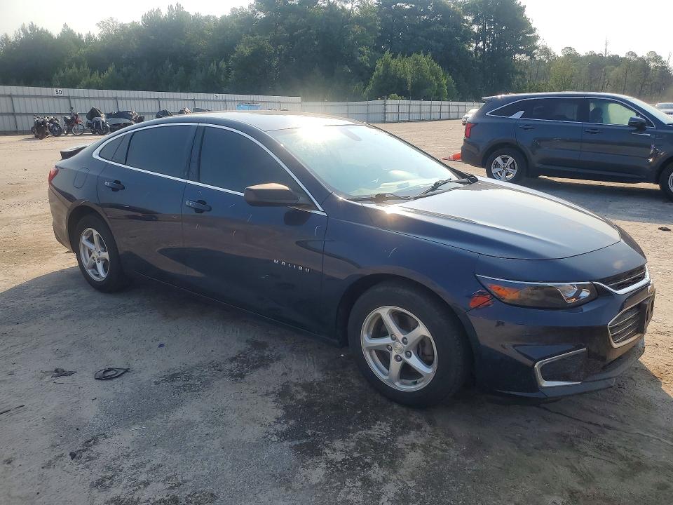 Photo 4 from auction – 2018 CHEVROLET MALIBU with VIN 1G1ZB5ST2JF188663