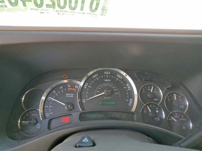 Photo 9 from auction – 2004 CADILLAC ESCALADE with VIN 1GYEK63N54R184860
