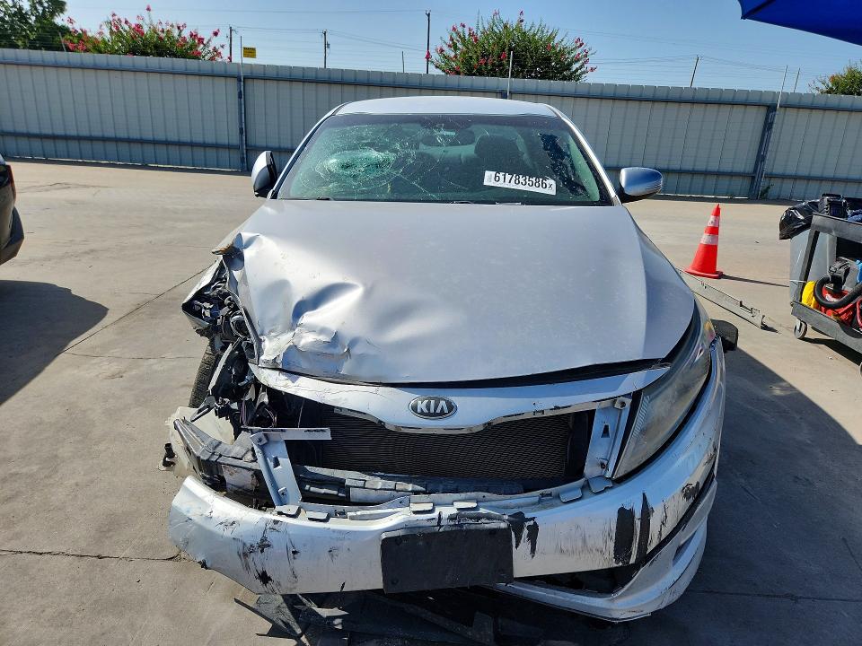 Photo 5 from auction – 2015 KIA OPTIMA with VIN 5XXGM4A71FG433761