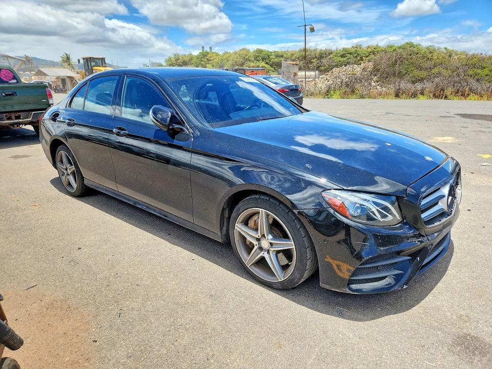 Photo 4 from auction – 2017 MERCEDES-BENZ E with VIN WDDZF4JB8HA039959