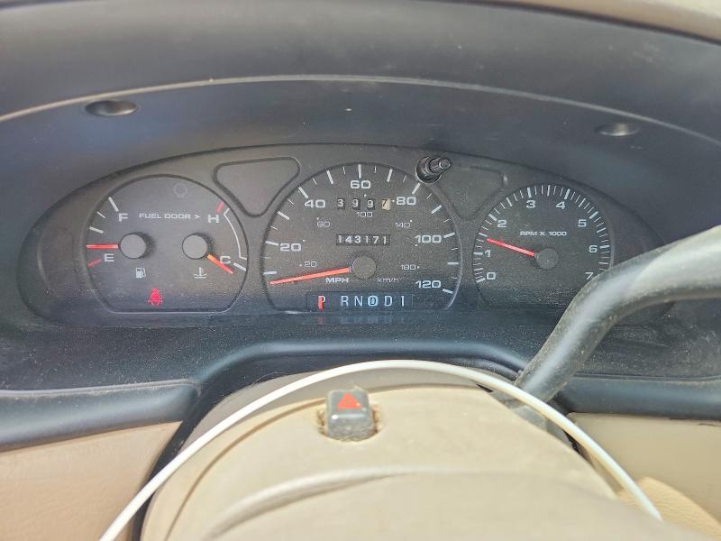 Photo 9 from auction – 2002 MERCURY SABLE with VIN 1MEFM50U32G628478