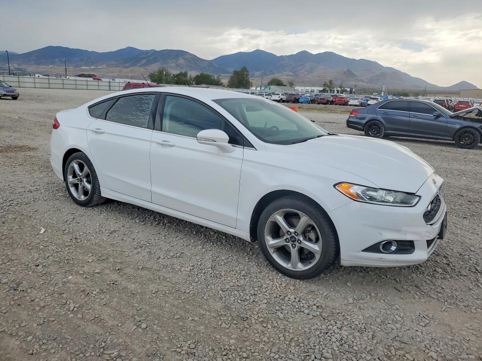 Photo 4 from auction – 2014 FORD FUSION with VIN 3FA6P0HD0ER319635