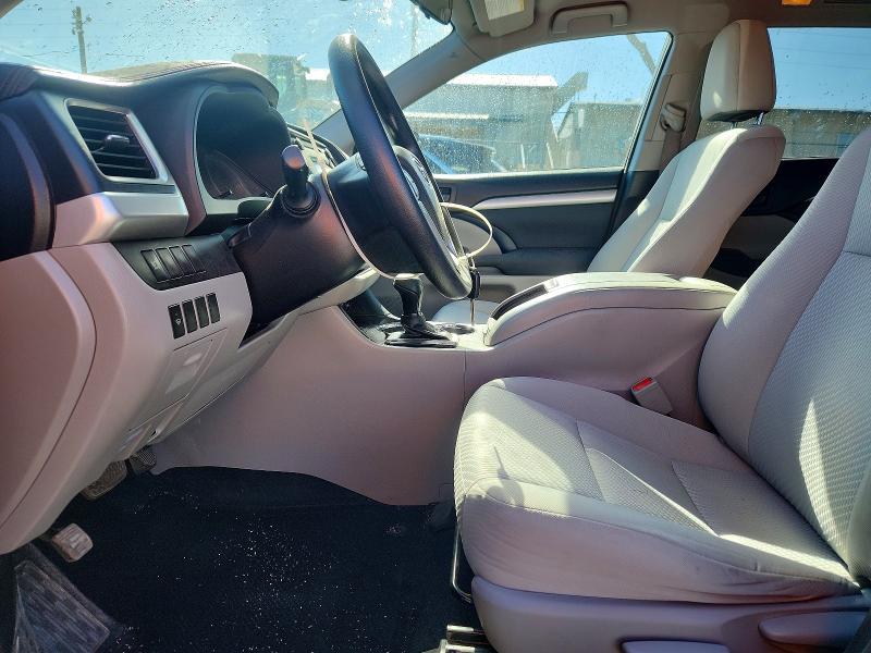 Photo 7 from auction – 2017 TOYOTA HIGHLANDER with VIN 5TDZARFH5HS028181