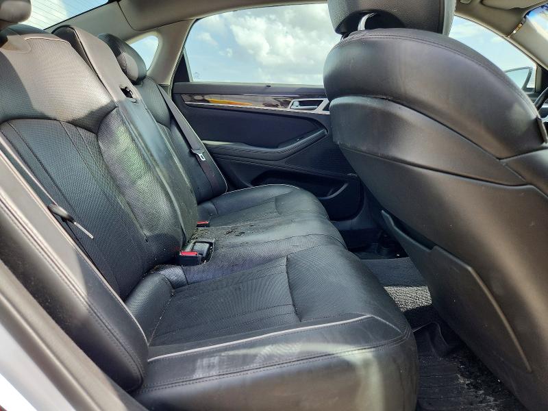 Снимка 10 от търг – 2015 HYUNDAI GENESIS с VIN KMHGN4JE9FU046831