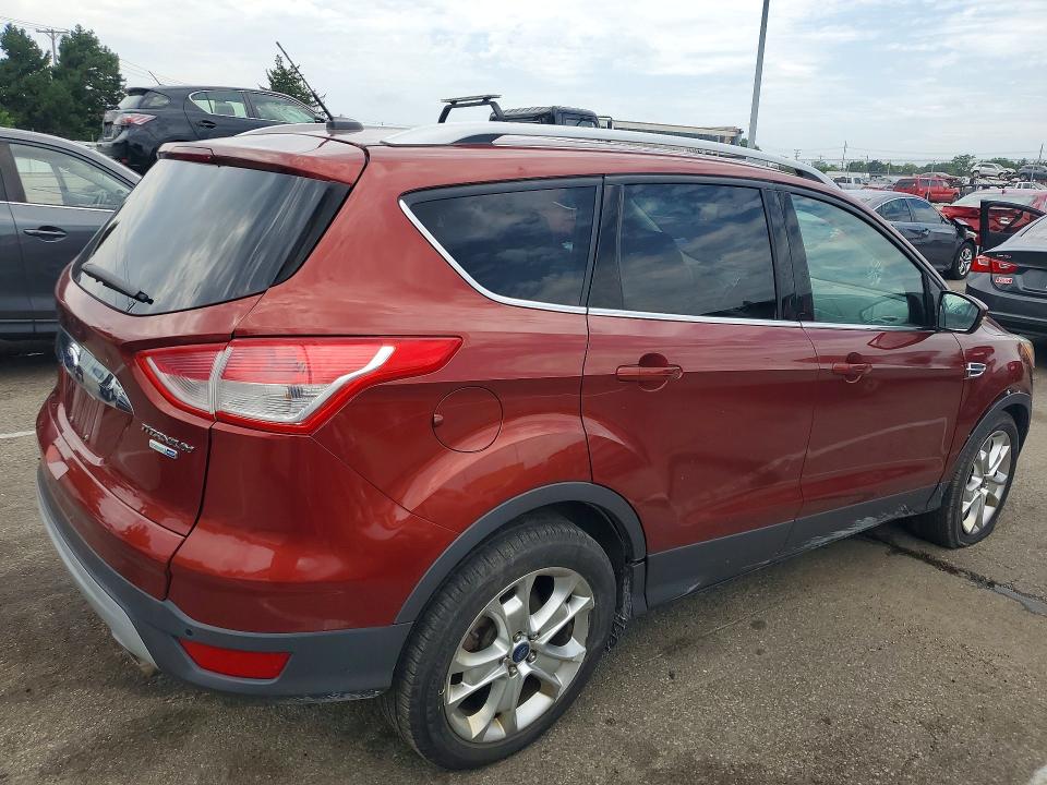 Photo 3 from auction – 2015 FORD ESCAPE with VIN 1FMCU9JX2FUA23813