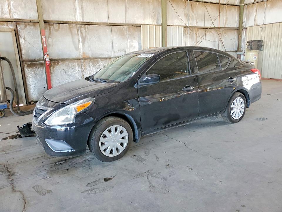 NISSAN VERSA 2019 with VIN 3N1CN7AP8KL807622 - Photo from auction